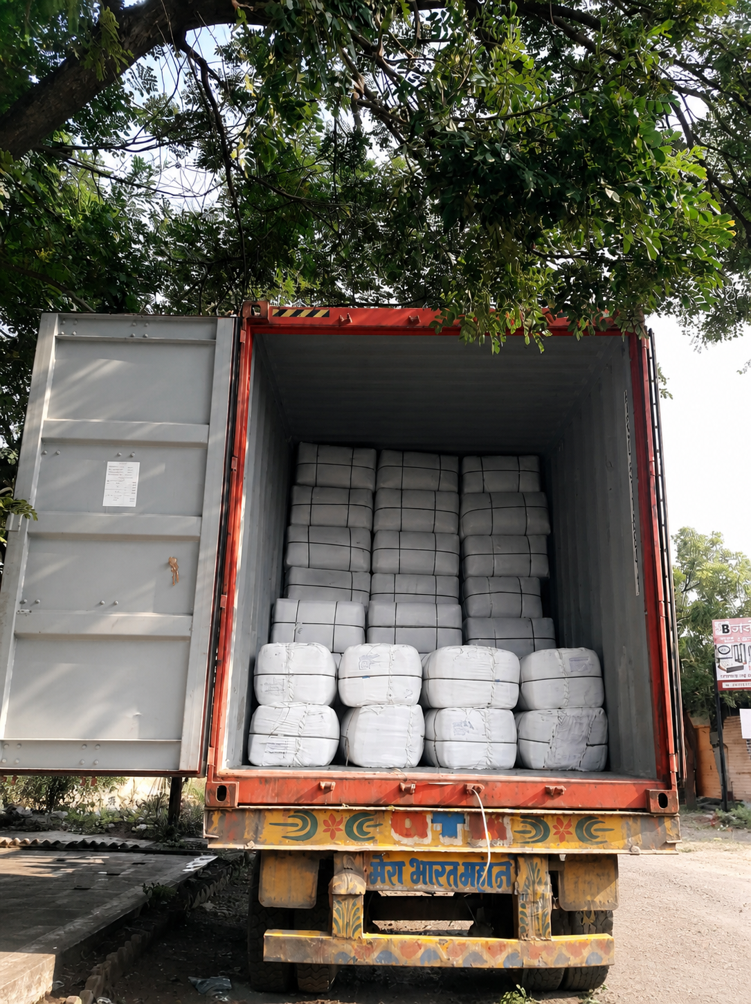 Carton labelling for direct export shipment